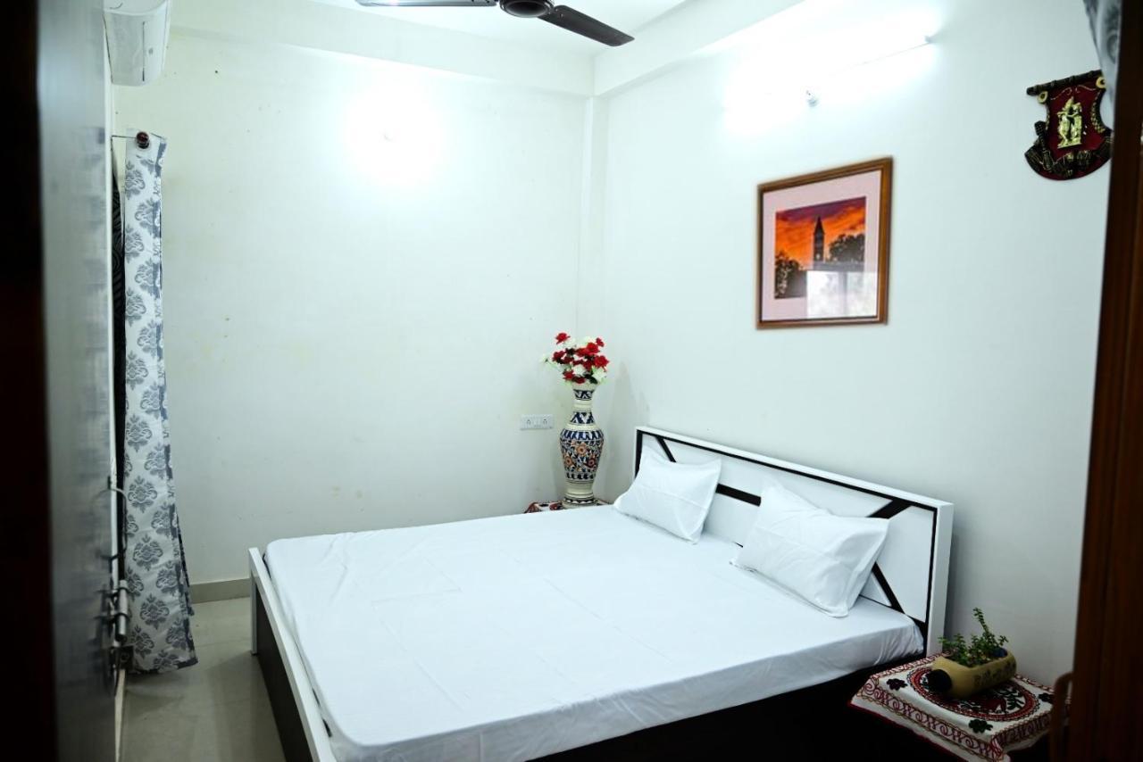 Devargh Residency Varanasi Esterno foto