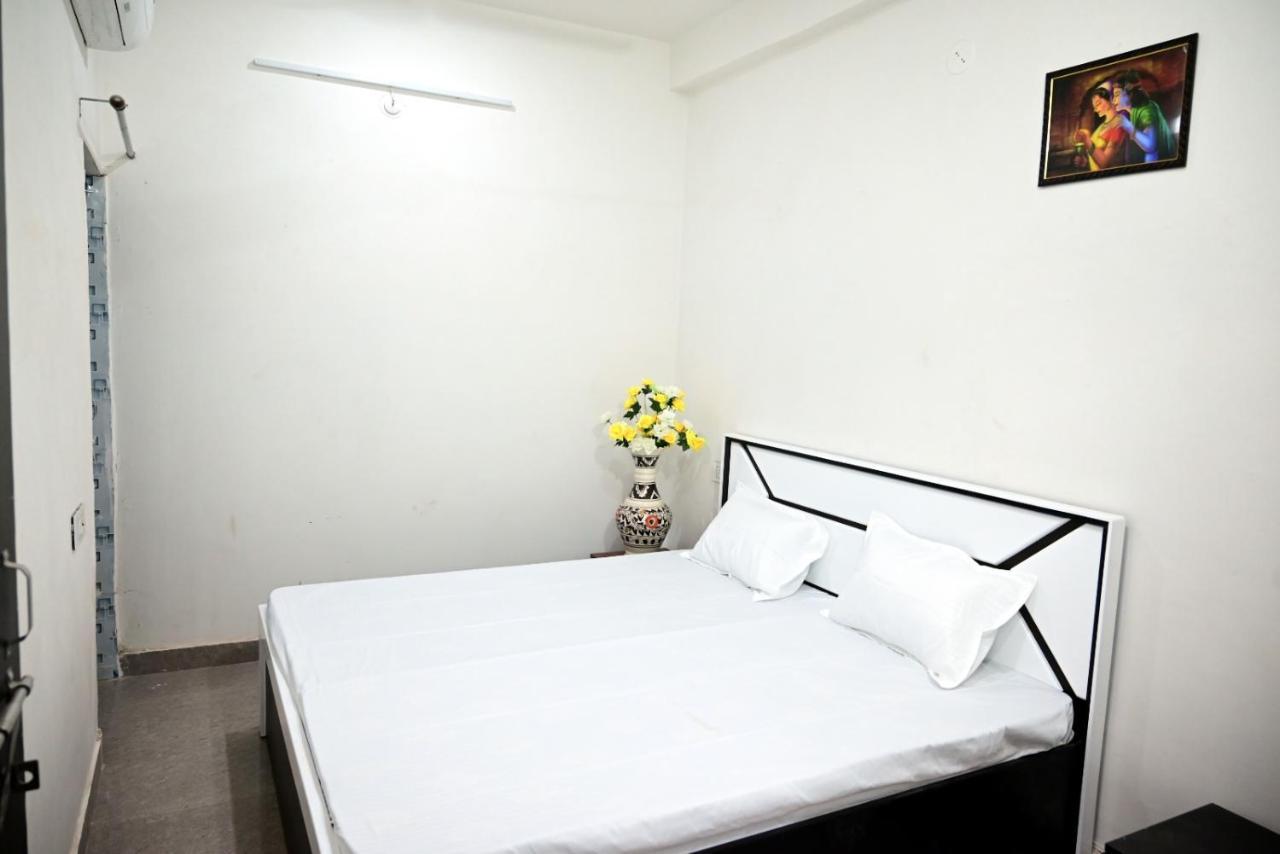 Devargh Residency Varanasi Esterno foto